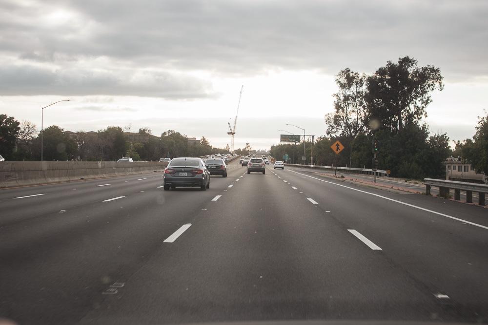 10/29 Kennesaw, GA – Car Crash with Injuries on I-75 Near Wade Green Rd